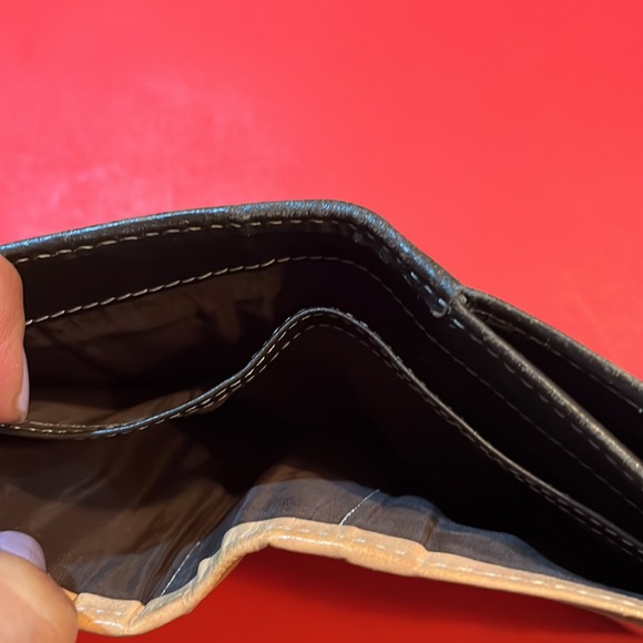 Coach Wallet - Picture 6 of 6